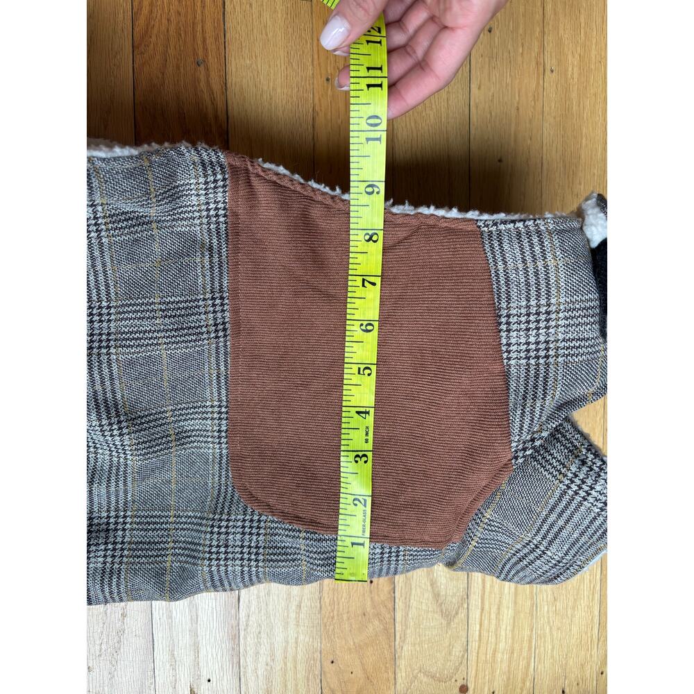 Eddie Bauer plaid sherpa-lined dog coat - Picture 4 of 6